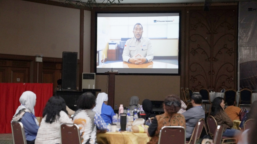 EVP Site Operations & Kepala Teknik Tambang, Carl Tauran menekankan “investasi paling bermakna bukan