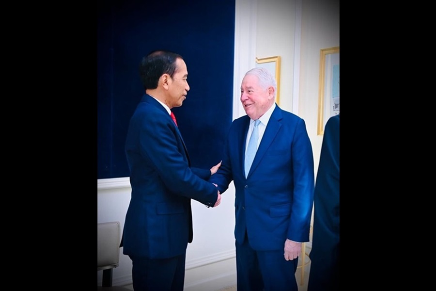 Richard Adkerson Meets Indonesia President Joko Widodo in Washington DC