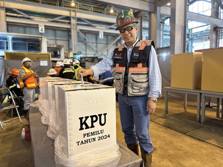 PTFI employees exercise their voting right on Indonesia's General Election