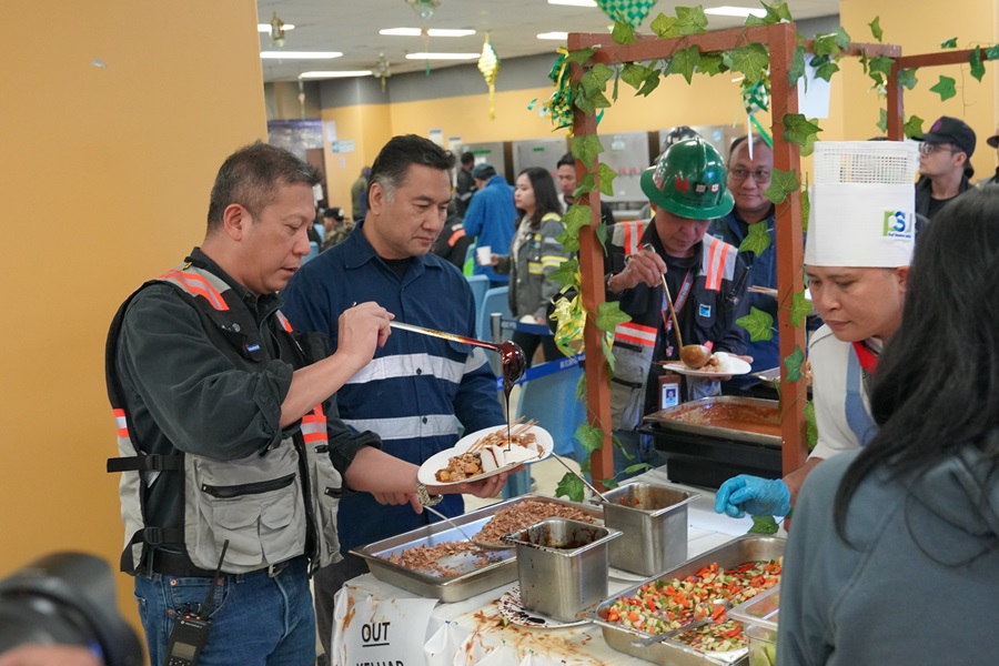 This special lunch is just one of several employee engagement initiatives PTFI implemented