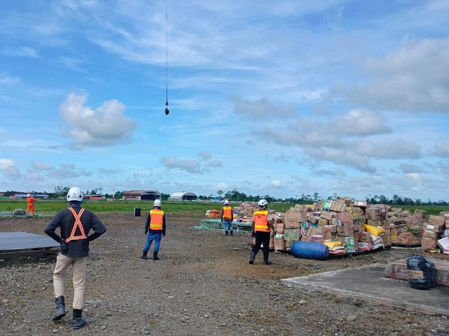 Freeport Celebrates Christmas with Community by Distributing 90.8 Tons of Christmas Supplies