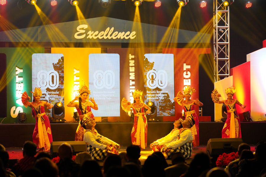 One of the dance performances from the MSD Division & Bali Association