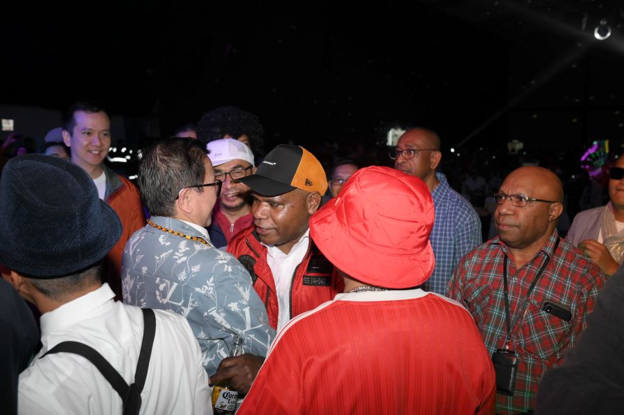 The warmth of togetherness between employees in PTFI's 58th Anniversary event