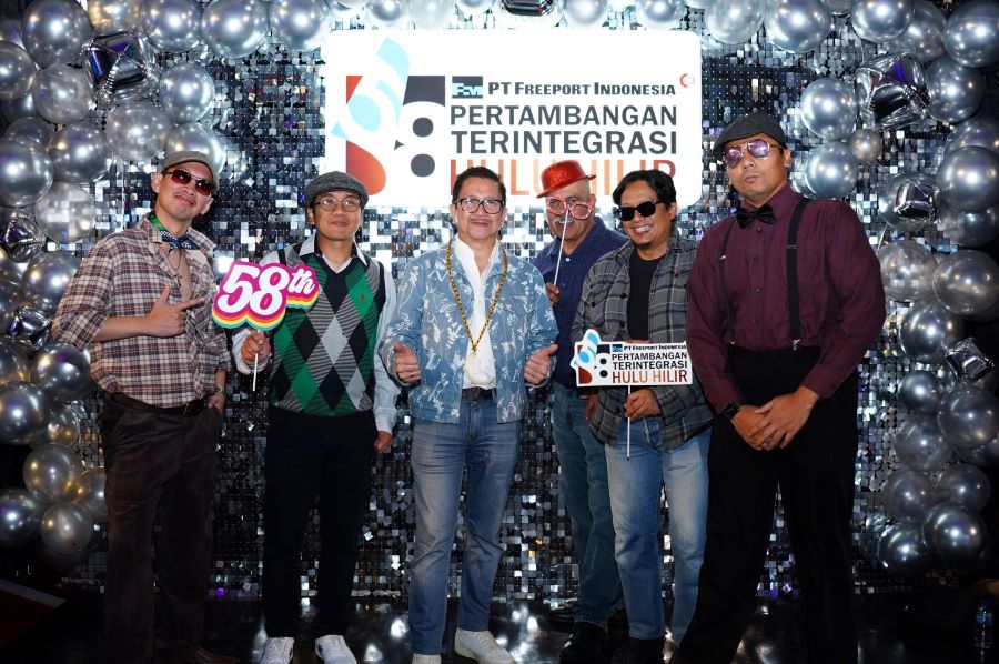 The warmth of togetherness between employees in PTFI's 58th Anniversary event