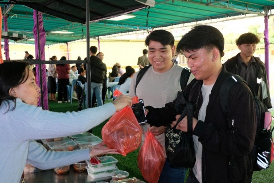 Food Bazar at Easter OTW Event.