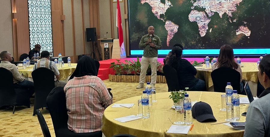 Ten participants took part in the Papuan Growth Journey training in the Lowlands