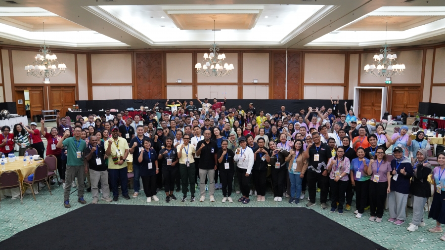 Group photo of YPJ Lowland & Highland.