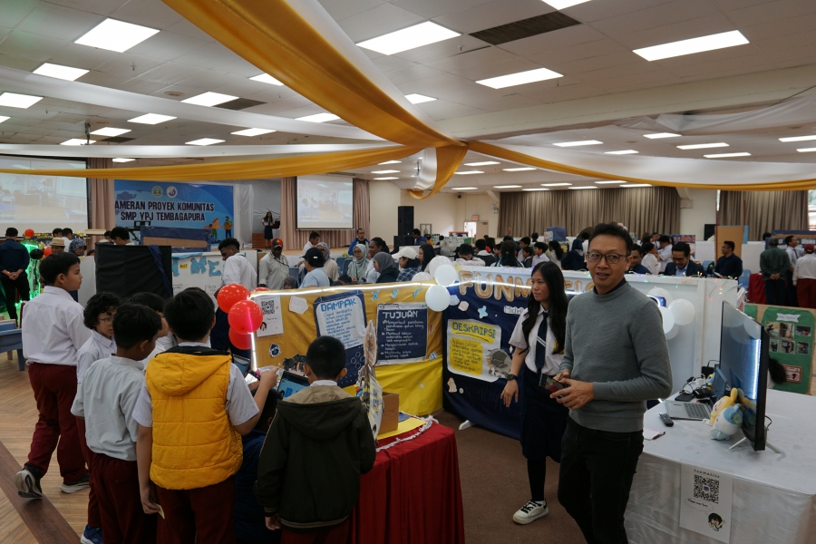 The atmosphere of the Community Project Exhibition on April 28, 2026 at the Community Hall.