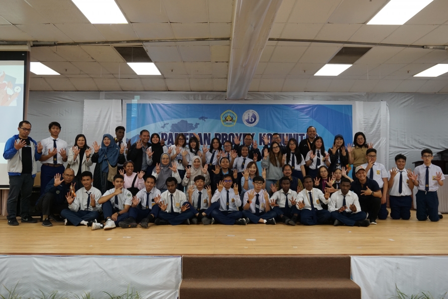 Group Photo of 9th Grade Junior High YPJ School Tembagapura Students. 