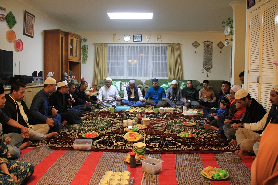 Muslims in Jobsite Celebrate The Holy Month of Ramadan