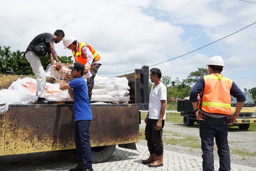 PT Freeport Indonesia Provides 4 Tons of Humanitarian Aid to Amar - Atuka Floods Victims